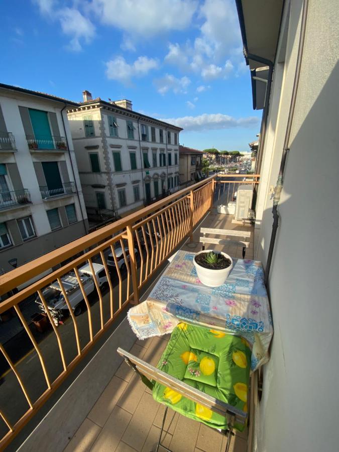 Appartamento Nel Cuore Di Viareggio Extérieur photo